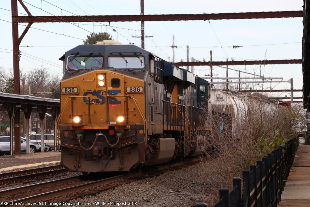 CSX 836